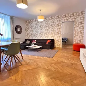 Exclusive Center , Vienna Austria